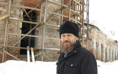 В ДТП с Porsche Cayenne на Советском тракте погиб священник