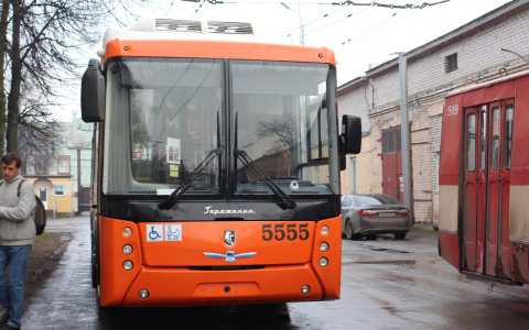 В Кирове возобновил работу беспроводной троллейбус