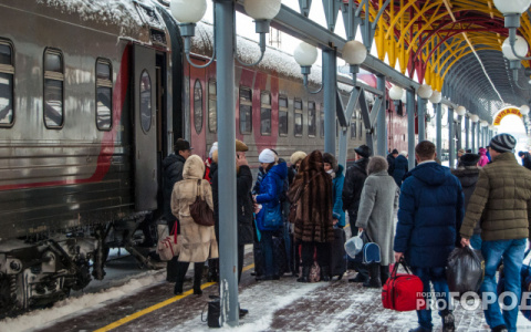 Кировчане смогут уехать на поезде в Санкт-Петербург за полцены