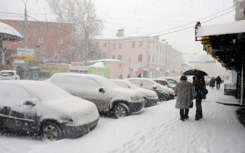 Тучи и снегопады: синоптики рассказали о погоде в Кирове на среду, 12 декабря