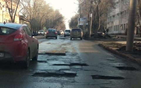 К 2024 году в Кировской области отремонтируют почти 700 километров дорог