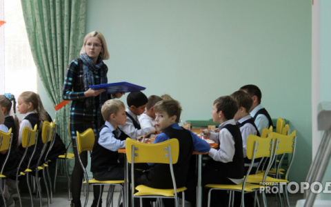В школьной столовой в Кировской области массово отравились дети