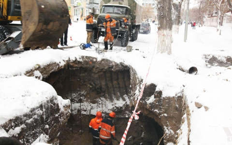 Из-за крупной аварии в Кирове без тепла в 20-градусный мороз остались больше 100 домов