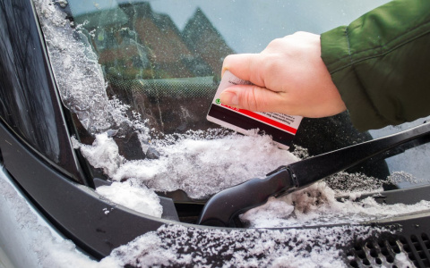 Как будет работать транспорт и при какой температуре можно не ходить в школу: о морозах в Кирове