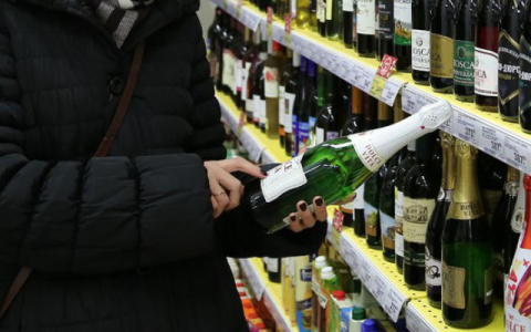 Роспотребнадзор опубликовал рекомендации по выбору алкоголя для кировчан