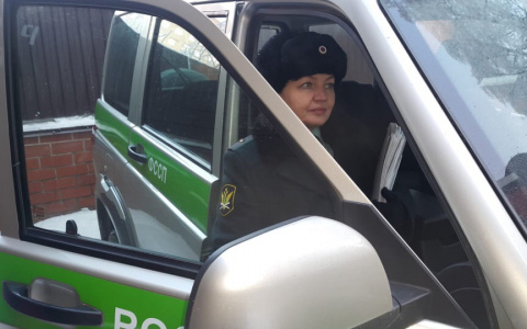 Арестованные лимузины и невидимые должники: как проходят будни судебного пристава