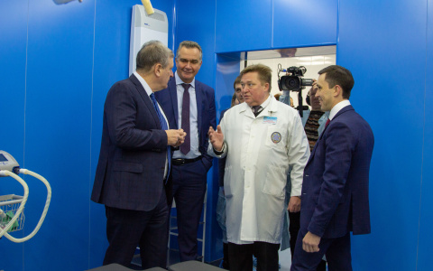 49 машин скорой помощи распределят по области