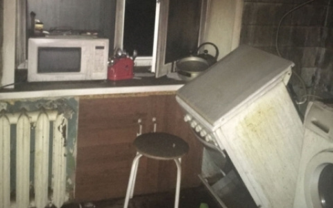 Четыре ребенка пострадали в пожаре в деревне Кировской области