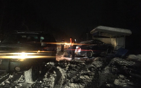 На Советском тракте  машина влетела в остановку