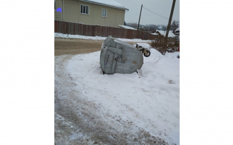 В Кировской области во дворах крадут новые мусорные контейнеры