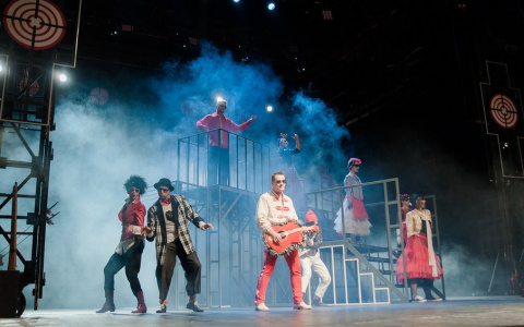 «Мы приходим к ситуации, когда обслуживаем школьников, выполняем госзадание»: критик о театре в Кирове