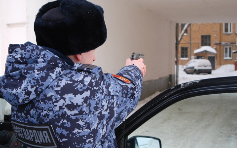 В Кирове в музее на Спасской задержали мужчину