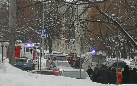 «Без эвакуации будет много крови»: десятки писем от анонима пришли в больницы и учреждения Кирова