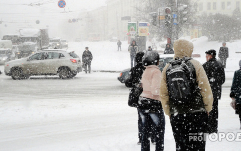Обзор погоды в Кирове: весна начнется с сильных метелей