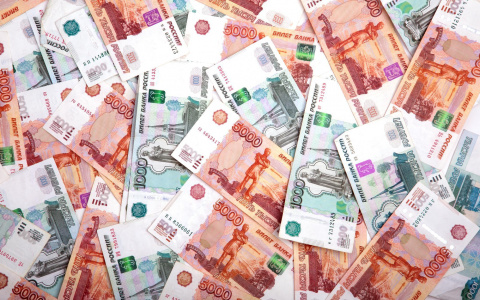 Кто больше всех зарабатывает в Кирове в 2019 году