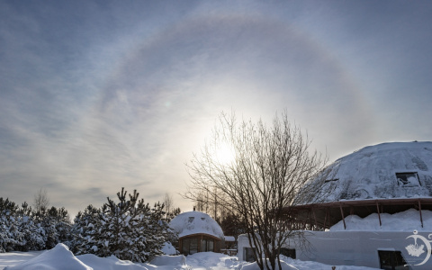В Кировской области жители сфотографировали солнечное гало