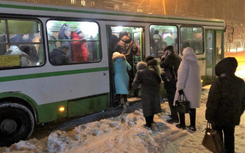 В Кирове пересмотрят схему начисления зарплаты водителям автобусов