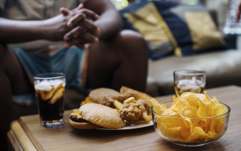 Лишний вес все чаще приводит к раку