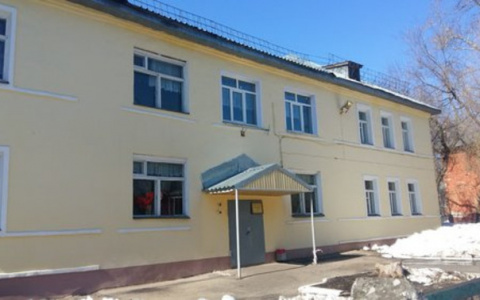 В Кирове в детский сад без путевок  устроили детей сотрудников