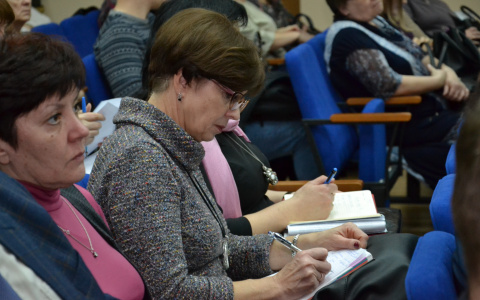 Учителя смогут влиять на образовательную политику Кировской области