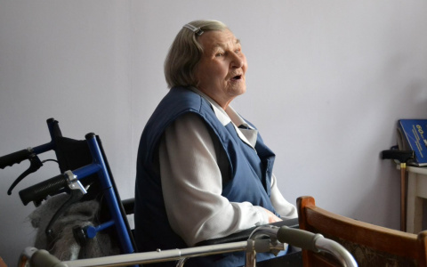 Соцработников Кировской области начали обучать основам долговременного ухода за пожилыми и инвалидами
