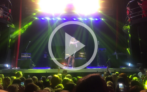 В Кирове выступила певица Акула в преддверии Дня защитника Отечества