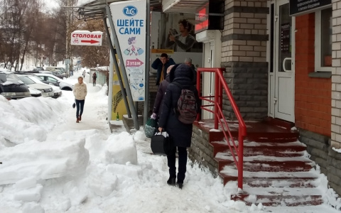 Из-за резких перепадов температуры Киров затопило: фоторепортаж из соцсетей