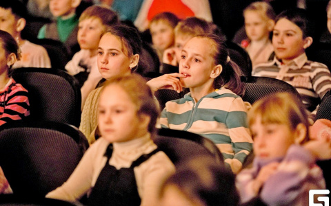 В "Театре на Спасской" пройдет благотворительная акция "Возьми ребенка в театр"