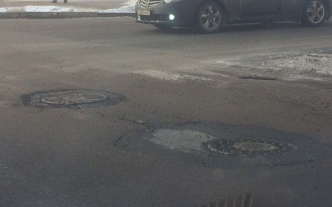 В Кирове до схода снега начался ямочный ремонт: комментарий администрации города