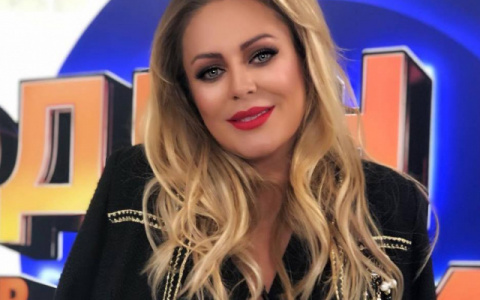 На 39-ом году жизни скончалась певица Юлия Началова