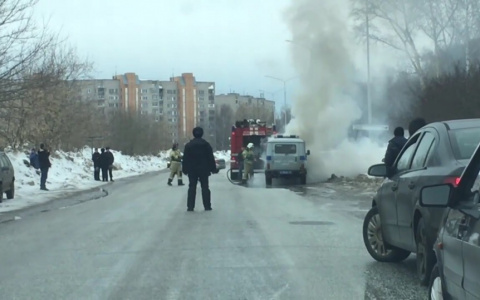Стала известна причина возгорания полицейского "уазика" в Кирово-Чепецке