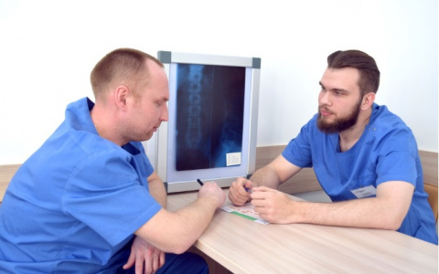 Обрезание у мужчин: зачем и нужно ли?