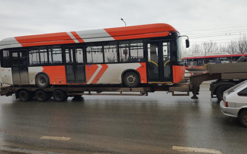 В Сети появилась информация о запуске электробусов по путепроводу в Чистые пруды