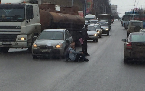 На проспекте Строителей в Кирове сбили кировчанку