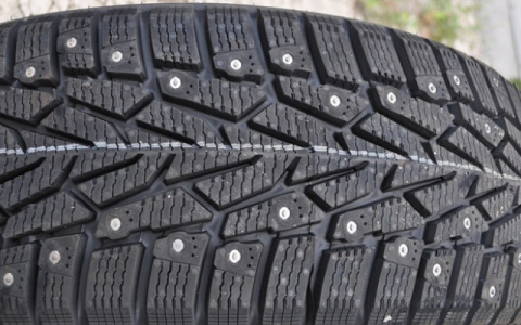 Кировский автомастер рассказал, когда можно менять резину на авто