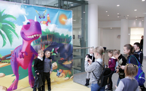 У жителей Кирова появилась возможность встретиться с динозаврами