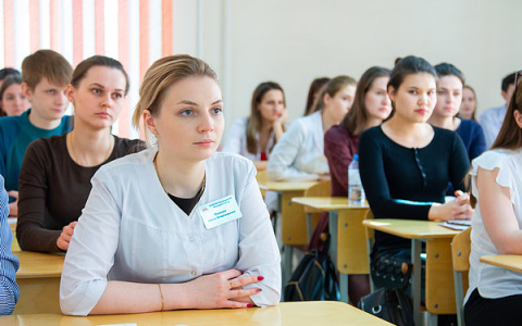 Выпускники Кировского медуниверситета обеспечат кадрами районные больницы