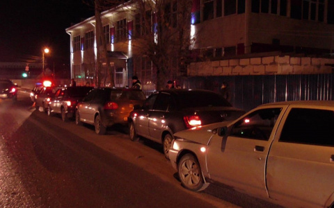 В Кирове по дороге в Чистые пруды столкнулись 5 машин