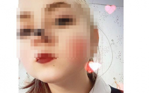 Что обсуждают: школьница выпала из окна и уголовное дело на нерадивую мать