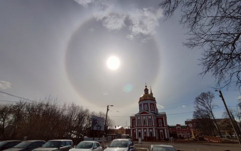 В Кирове наблюдали удивительное по красоте природное явление