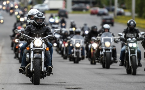 Открытие мотосезона в Кирове пройдет под рев моторов и музыку рок-групп