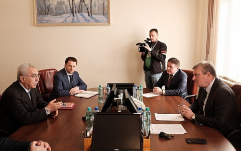 Кировские депутаты не поддержали законопроект об отмене льгот и выплат для своих семей