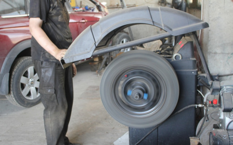 В Кирове работник автосервиса распилил авто клиента и сдал на металлолом