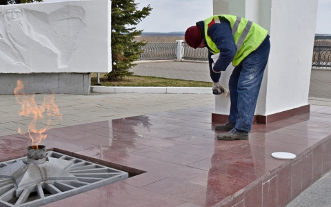 Ко Дню Победы в Кирове отремонтируют мемориалы