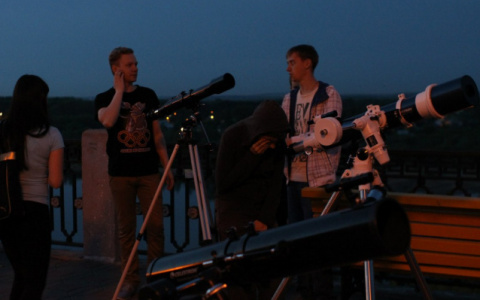 Кировчан приглашают понаблюдать за Луной