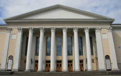 Стало известно, сколько потратят на ремонт драмтеатра в Кирове в этом году