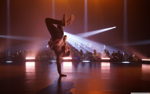 В Кирове состоялся закрытый показ фильма «Танцуй сердцем»