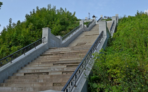 В Кирове планируют отремонтировать 12 лестниц