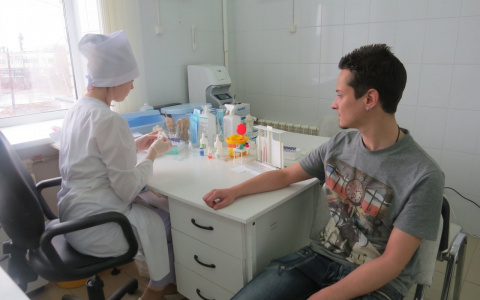 Врачи назвали опасный для работы сердца напиток