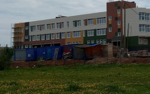 Власти планируют достроить школу № 25 в Чистых прудах в 2019 году